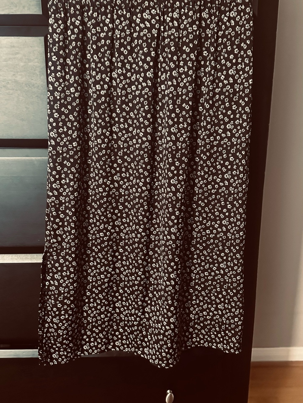 GAP Black and White Floral Skirt